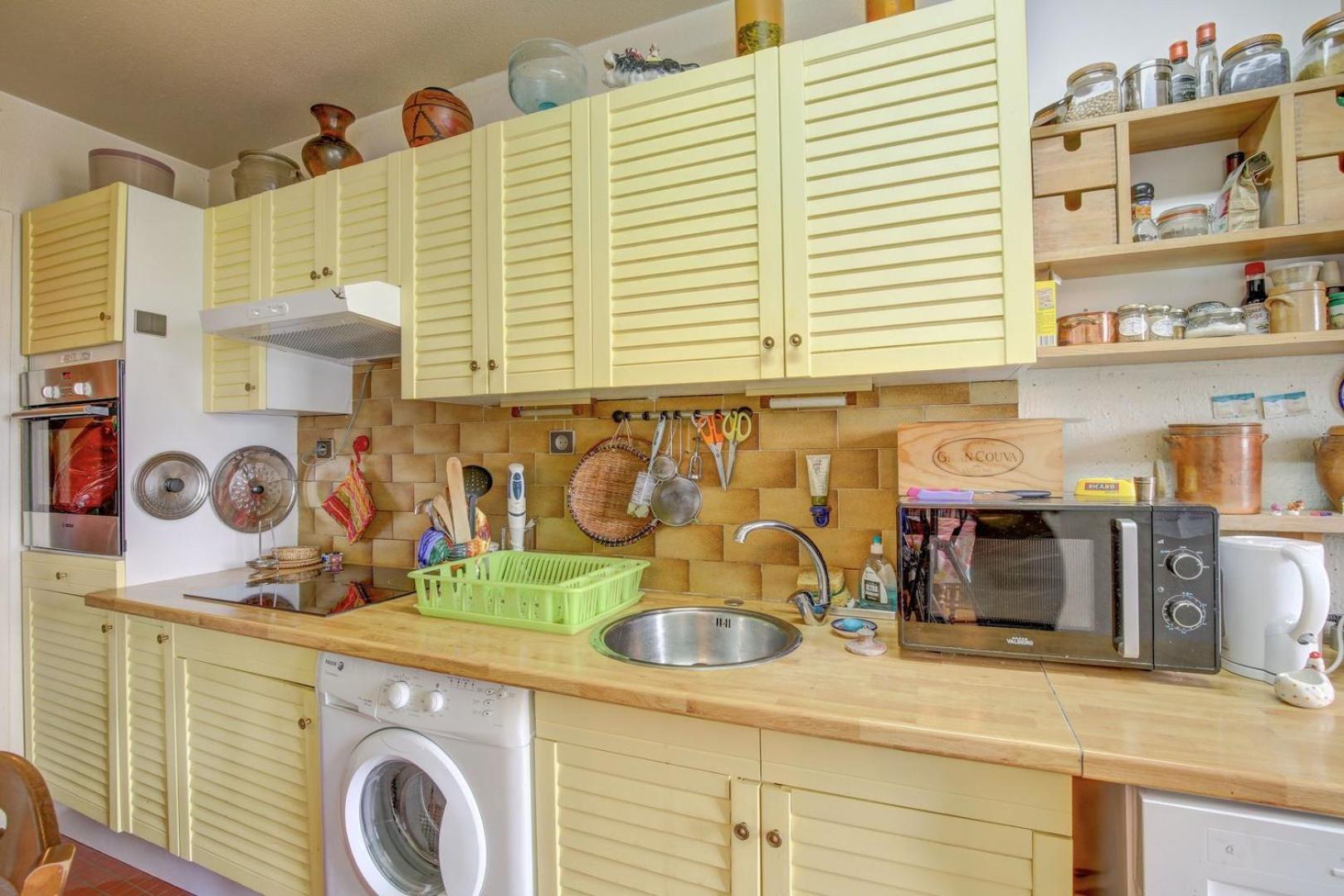 Aux Portes Des Lilas Bagnolet Exterior photo